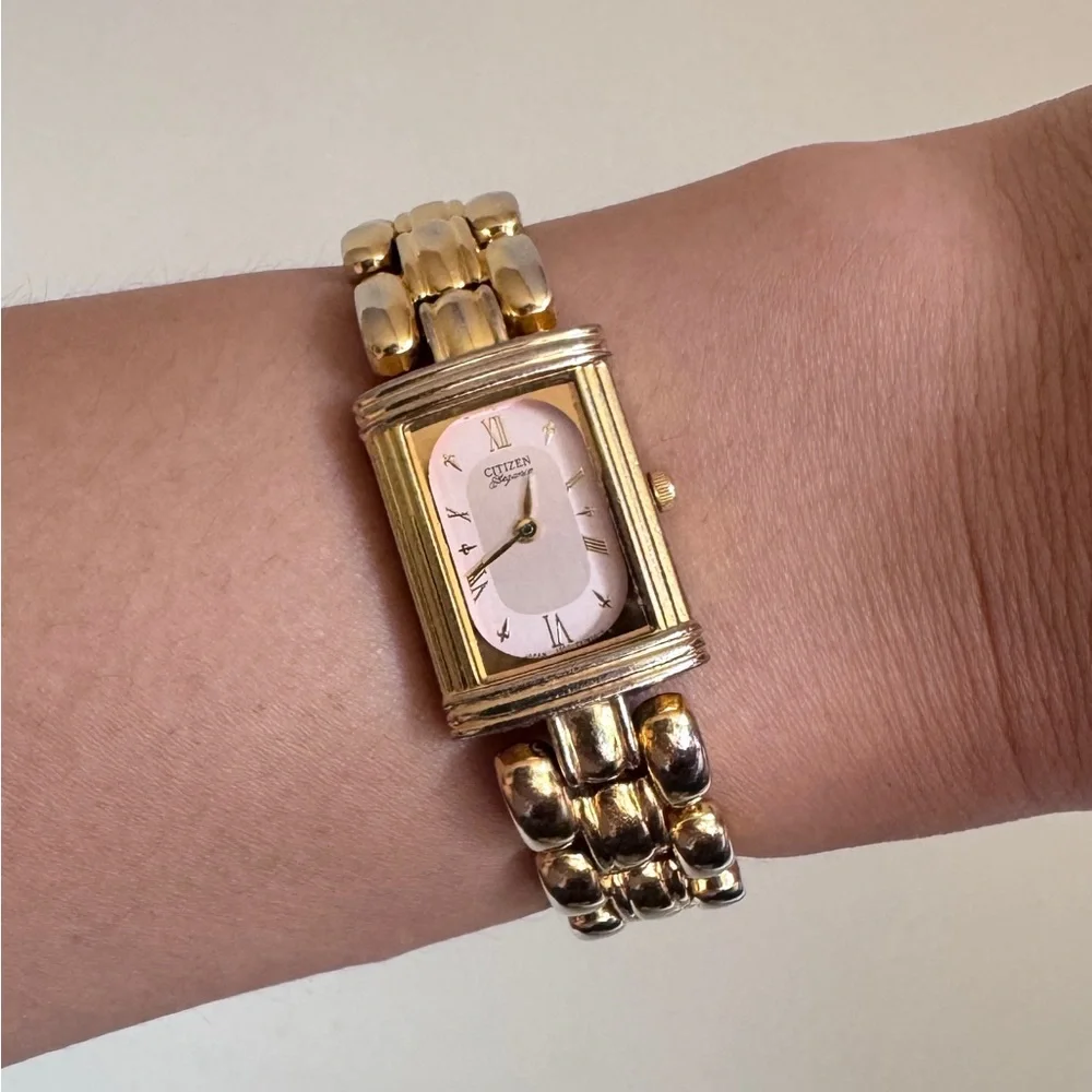 Vintage Pink and Gold Citizen Elegance Watch